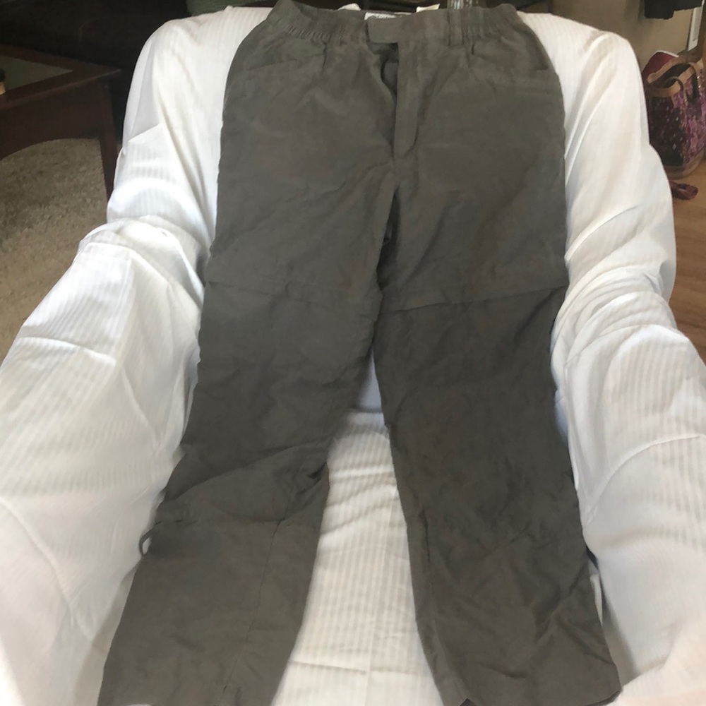 Columbia convertible hiking pants. Size 6 womens